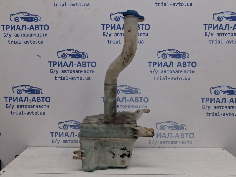 Бачок омывателя Hyundai Tucson 2004-2009 JM 2.0 diesel D4EA 986202E000 Б/У