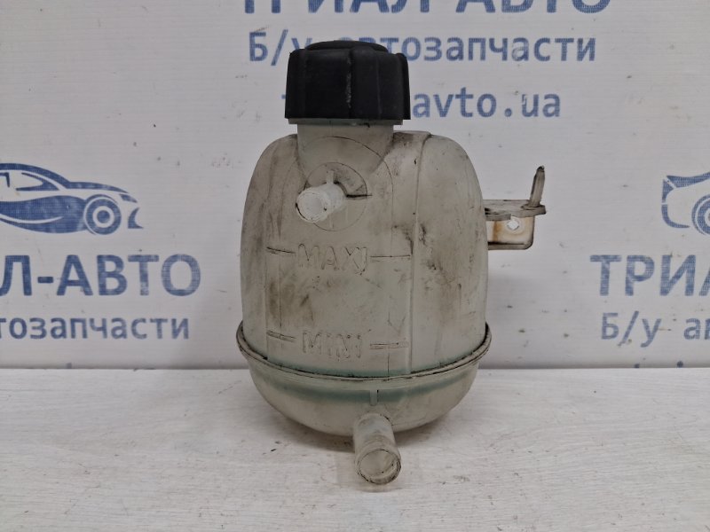 Бачок радиатора (расширительный) Dacia Duster 2010-2017 HS 1.5 Diesel K9K 8200766826 Б/У