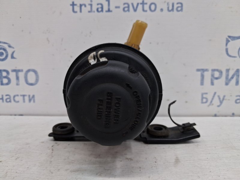 Бачок ГУР Hyundai Tucson JM 2.0 diesel D4EA