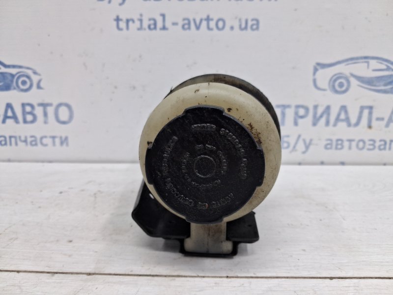 Бачок ГУР Nissan Navara D40 2.5 Diesel YD25DDTI
