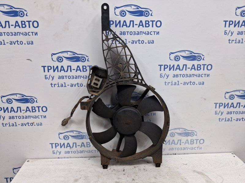 Вентилятор радиатора Nissan Navara 2004-2015 D40 2.5 Diesel YD25DDTI 92120EB400 Б/У