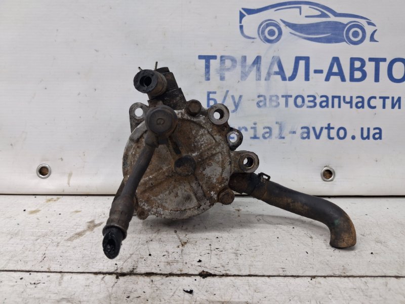 Насос вакуумный Navara 2004-2015 D40 2.5 Diesel YD25DDTI