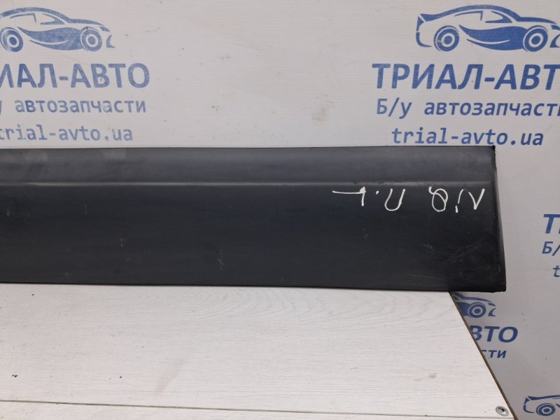 Накладка двери передняя левая Nissan Qashqai J10 2.0 Бензин MR20DE