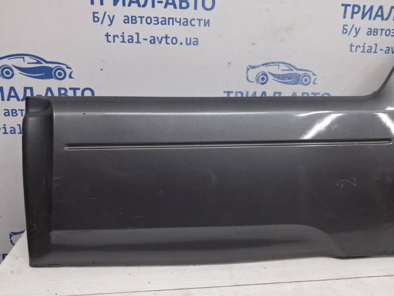 Накладка двери задняя левая Kia Sorento BL 2.5 diesel D4CB