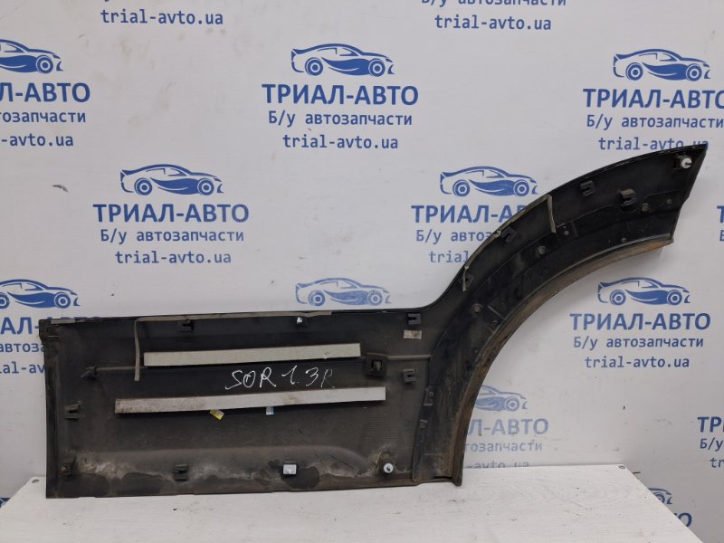 Накладка двери задняя правая Sorento 2002-2011 BL 2.5 diesel D4CB