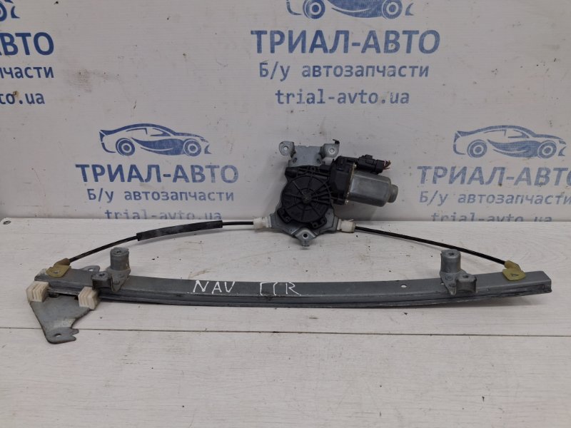 Стеклоподъемник передний правый Nissan Navara 2004-2015 D40 2.5 Diesel YD25DDTI 807004X00A Б/У