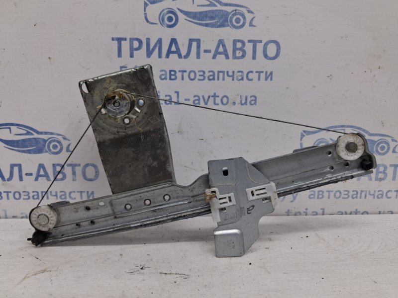 Стеклоподъемник задний левый (ручной) Duster 2010-2017 HS 1.5 Diesel K9K