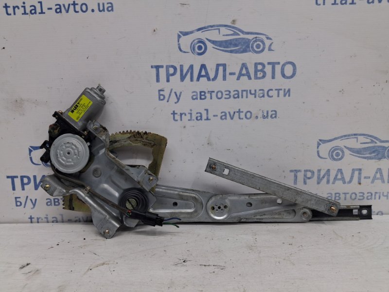 Стеклоподъемник задний правый Kia Sorento 2002-2011 BL 2.5 diesel D4CB 834023E002 Б/У