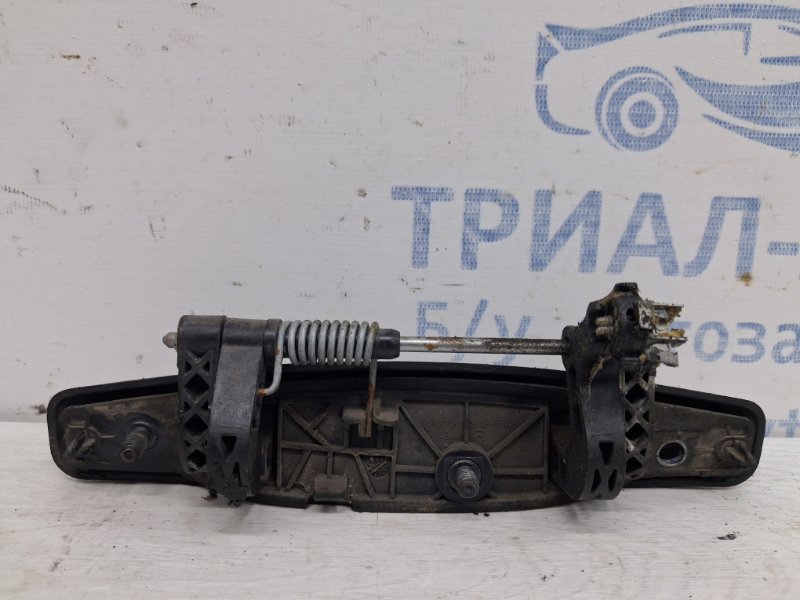 Ручка двери внешняя задняя правая Dacia Duster HS 1.5 Diesel K9K