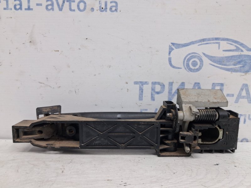 Ручка двери внешняя задняя правая Nissan Navara D40 2.5 Diesel YD25DDTI