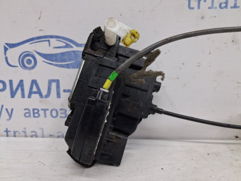 Замок двери передний правый Qashqai 2006-2013 J10 2.0 Бензин MR20DE