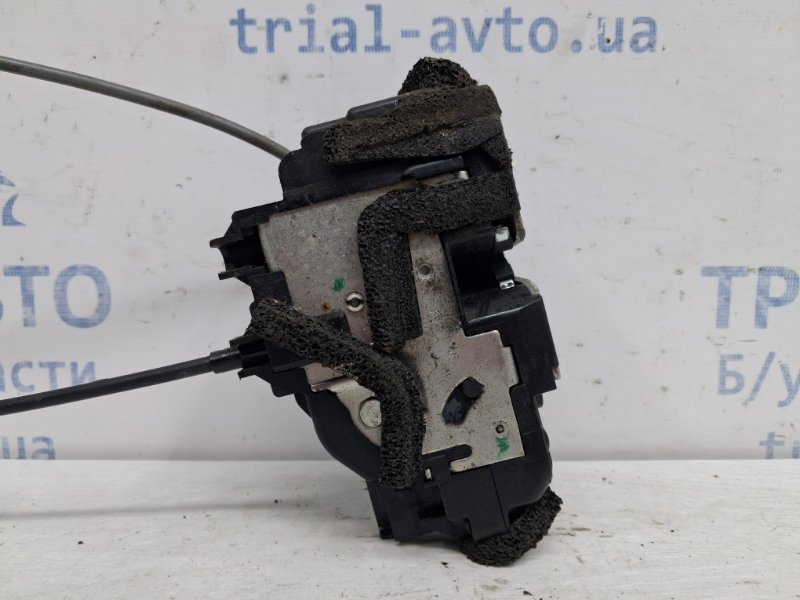 Замок двери передний правый Nissan Qashqai J10 2.0 Бензин MR20DE