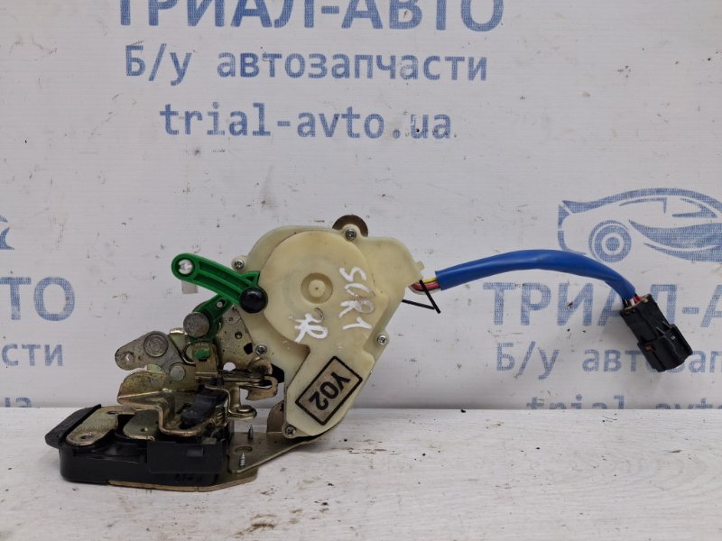 Замок двери задний правый Kia Sorento 2002-2011 BL 2.5 diesel D4CB 814203E010 Б/У