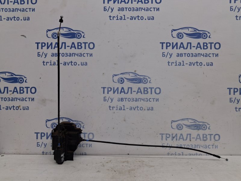 Замок двери задний правый Nissan Navara 2004-2015 D40 2.5 Diesel YD25DDTI 82500EB324 Б/У