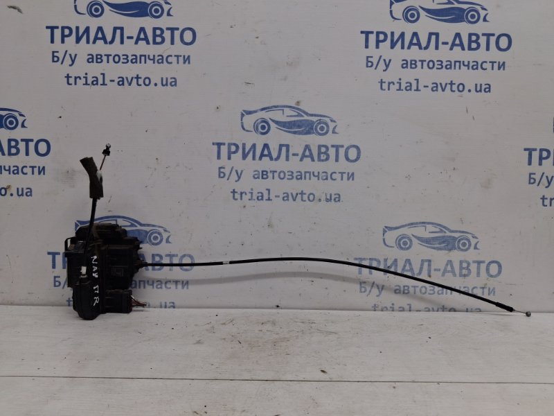 Замок двери передний правый Nissan Navara 2004-2015 D40 2.5 Diesel YD25DDTI 80500EB32A Б/У