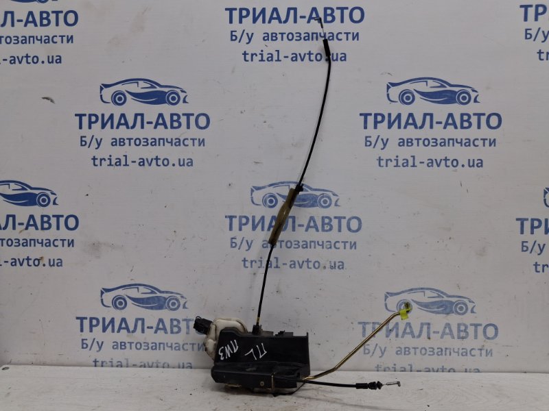 Замок двери передний левый Mitsubishi Pajero Wagon 1999-2006 3 3.2 Дизель 4M41 MR573707 Б/У