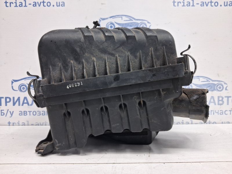Корпус воздушного фильтра Hyundai Tucson 2004-2009 JM 2.0 diesel D4EA 281122E200 Б/У