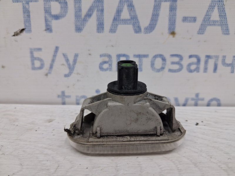 Повторитель поворотника Qashqai 2006-2013 J10 2.0 Бензин MR20DE