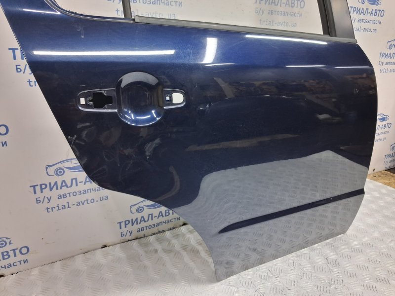 Дверь задняя правая Suzuki SX4 1 2.0 Бензин J20A