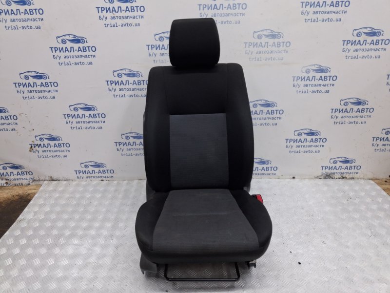 Сиденье переднее правое Suzuki SX4 2006-2014 1 2.0 Бензин J20A 8510180JS5EDV Б/У