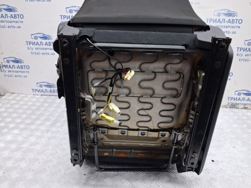 Сиденье переднее правое SX4 2006-2014 1 2.0 Бензин J20A