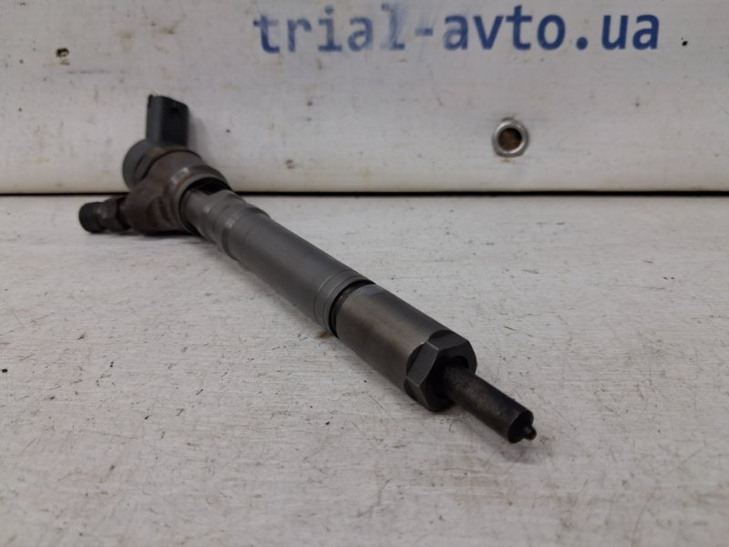 Форсунка топливная Tucson 2002-2011 JM 2.0 diesel D4EA