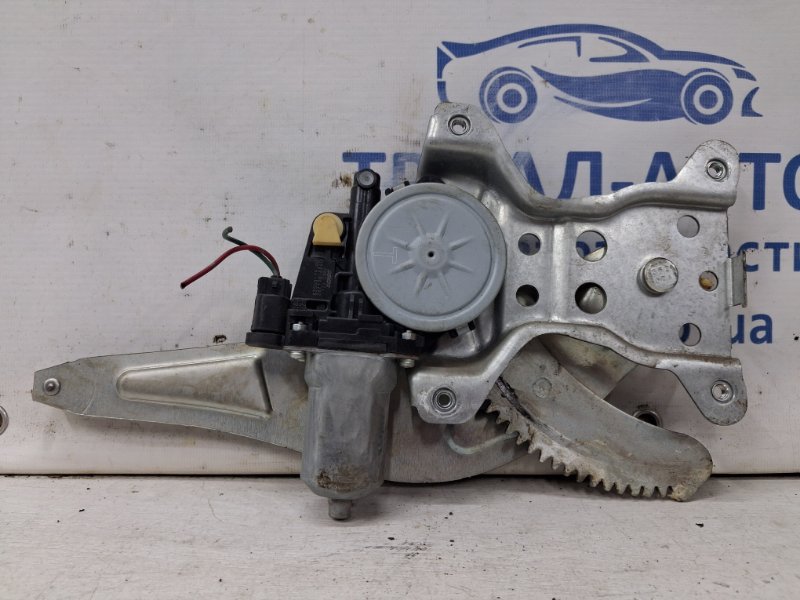 Стеклоподъемник задний левый Suzuki SX4 2006-2014 1 2.0 Бензин J20A 8350279J11 Б/У