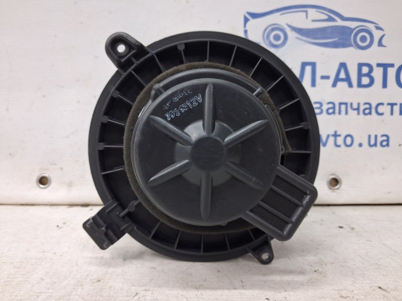 Моторчик печки Suzuki SX4 1 2.0 Бензин J20A