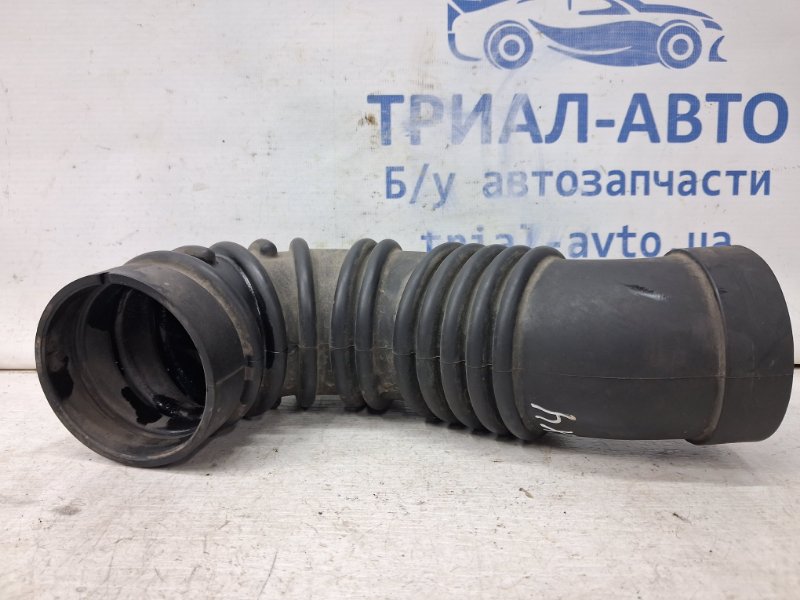 Патрубок воздушного фильтра Suzuki SX4 1 2.0 Бензин J20A