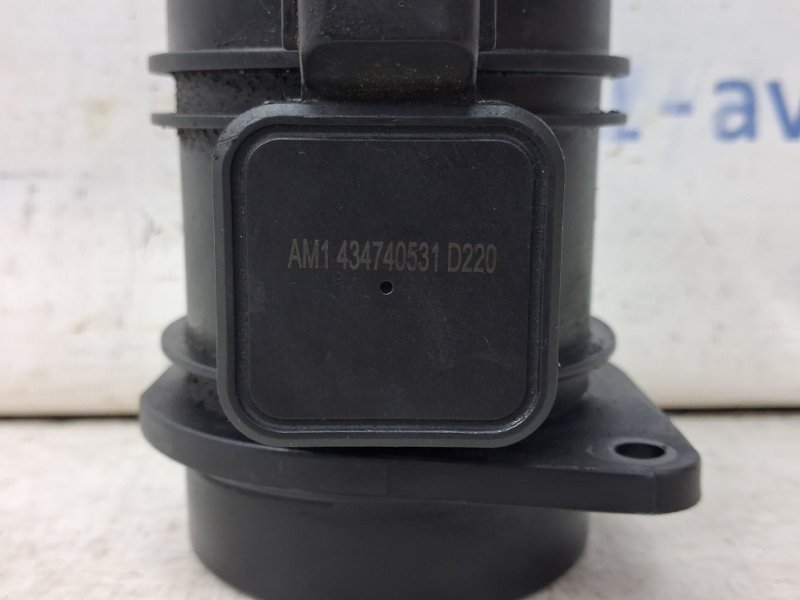 Датчик расхода воздуха Dacia Duster HS 1.5 Diesel K9K Датчик расхода воздуха Dacia Duster HS 1.5 Diesel K9K