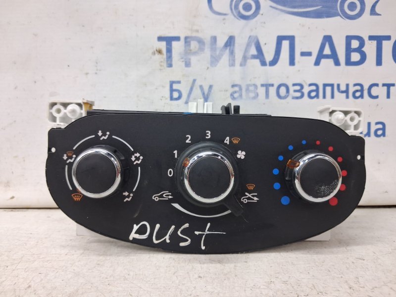 Запчасть блок управления кондиционером Dacia Duster 2010-2017 HS 1.5 Diesel K9K N112381J Б/У Блок управления кондиционером Dacia Duster 2010-2017 HS 1.5 Diesel K9K N112381J Б/У