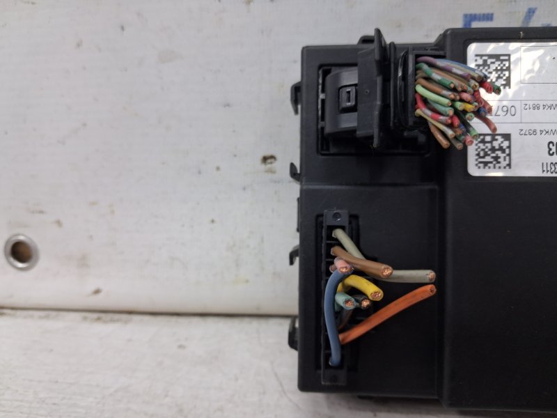 Блок комфорта Nissan Qashqai J10 2.0 Бензин MR20DE Блок комфорта Nissan Qashqai J10 2.0 Бензин MR20DE