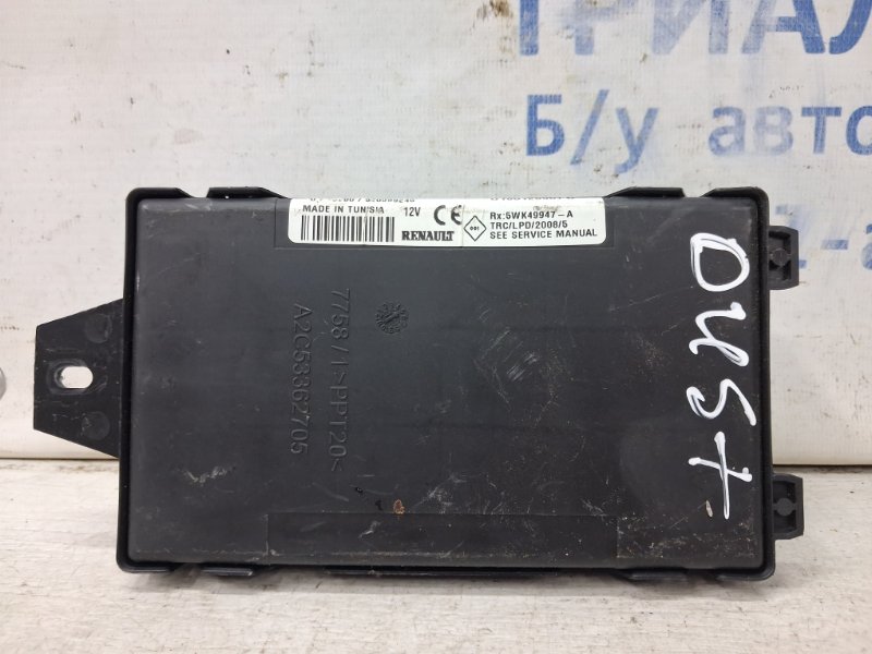 Блок комфорта Duster 2010-2017 HS 1.5 Diesel K9K Блок комфорта Duster 2010-2017 HS 1.5 Diesel K9K