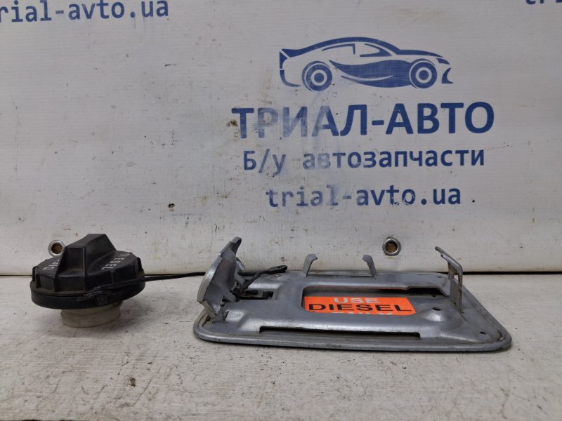 Лючок бака Sorento 2002-2011 BL 2.5 diesel D4CB Лючок бака Sorento 2002-2011 BL 2.5 diesel D4CB