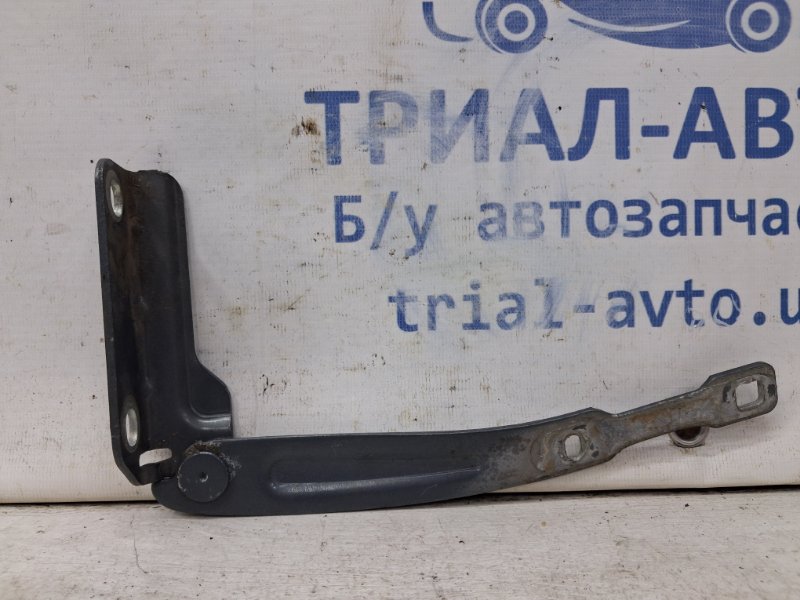 Запчасть петля капота правая Dacia Duster 2010-2017 HS 1.5 Diesel K9K 654007102R Б/У Петля капота правая Dacia Duster 2010-2017 HS 1.5 Diesel K9K 654007102R Б/У