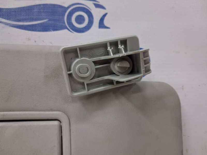 Козырек солнцезащитный правый Qashqai 2006-2013 J10 2.0 Бензин MR20DE Козырек солнцезащитный правый Qashqai 2006-2013 J10 2.0 Бензин MR20DE