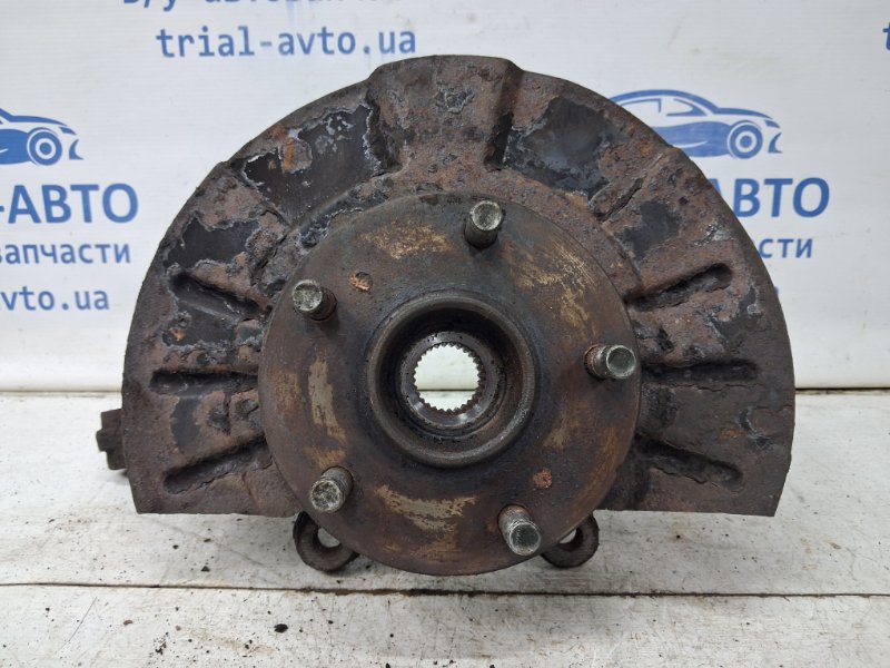 Кулак поворотный правый со ступицей Grand Vitara 2005-2016 JT 2.0 Бензин J20A