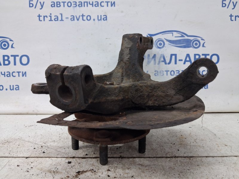 Кулак поворотный правый со ступицей Nissan Qashqai J10 2.0 Бензин MR20DE Кулак поворотный правый со ступицей Nissan Qashqai J10 2.0 Бензин MR20DE