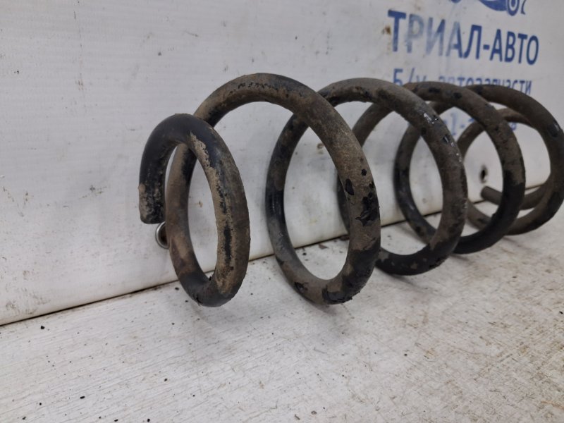 Пружина задняя Suzuki SX4 1 2.0 Бензин J20A