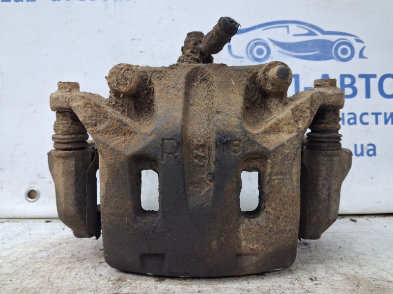 Запчасть суппорт передний правый Nissan Navara 2004-2015 D40 2.5 Diesel YD25DDTI 41001EB32A Б/У Суппорт передний правый Nissan Navara 2004-2015 D40 2.5 Diesel YD25DDTI 41001EB32A Б/У