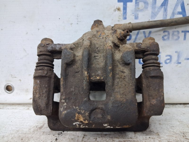 Запчасть суппорт задний левый Hyundai Tucson 2004-2009 JM 2.0 diesel D4EA 583102EA00 Б/У Суппорт задний левый Hyundai Tucson 2004-2009 JM 2.0 diesel D4EA 583102EA00 Б/У