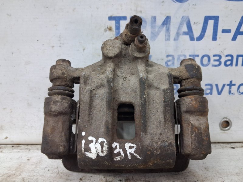 Запчасть суппорт задний правый Hyundai I30 2007-2012 FD 1.6 diesel D4FB 58311-1HA00 Б/У Суппорт задний правый Hyundai I30 2007-2012 FD 1.6 diesel D4FB 58311-1HA00 Б/У