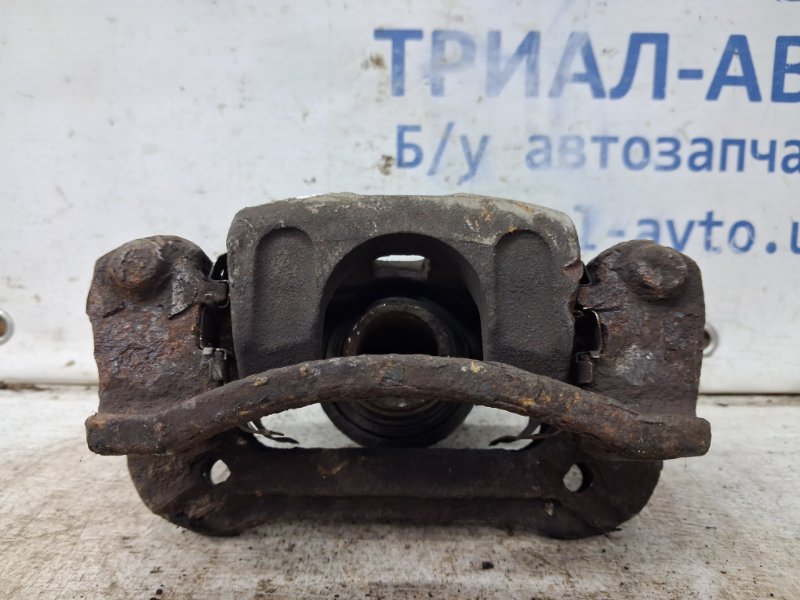 Суппорт задний левый I30 2007-2012 FD 1.6 diesel D4FB Суппорт задний левый I30 2007-2012 FD 1.6 diesel D4FB