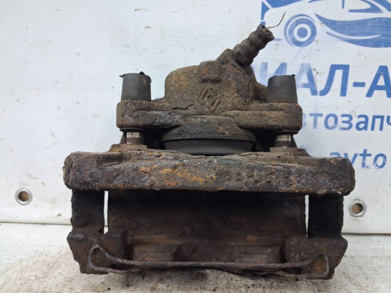 Суппорт передний правый Duster 2010-2017 HS 1.5 Diesel K9K Суппорт передний правый Duster 2010-2017 HS 1.5 Diesel K9K