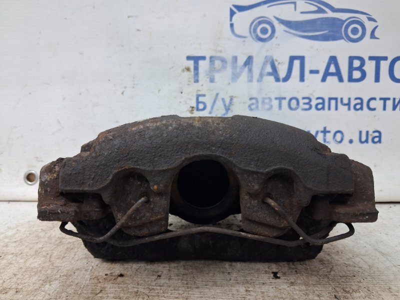 Суппорт передний левый Duster 2010-2017 HS 1.5 Diesel K9K Суппорт передний левый Duster 2010-2017 HS 1.5 Diesel K9K