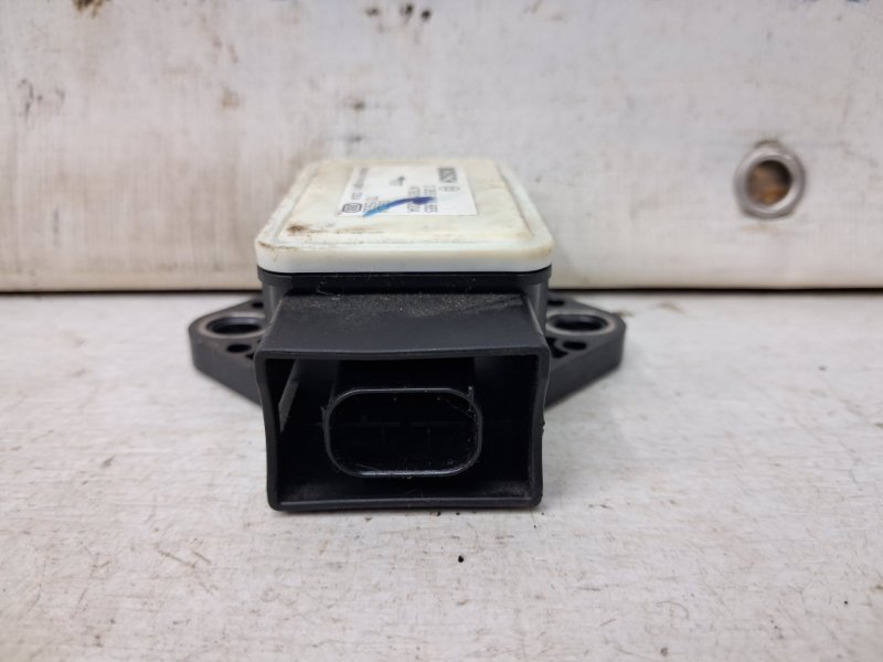 Датчик ускорения Qashqai 2006-2013 J10 2.0 Бензин MR20DE Датчик ускорения Qashqai 2006-2013 J10 2.0 Бензин MR20DE