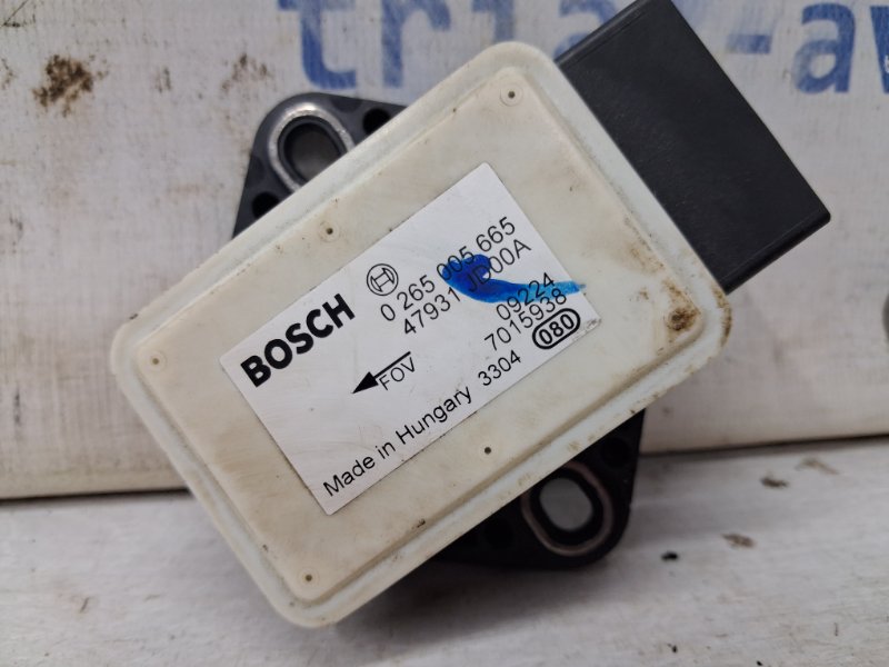 Датчик ускорения Nissan Qashqai J10 2.0 Бензин MR20DE Датчик ускорения Nissan Qashqai J10 2.0 Бензин MR20DE