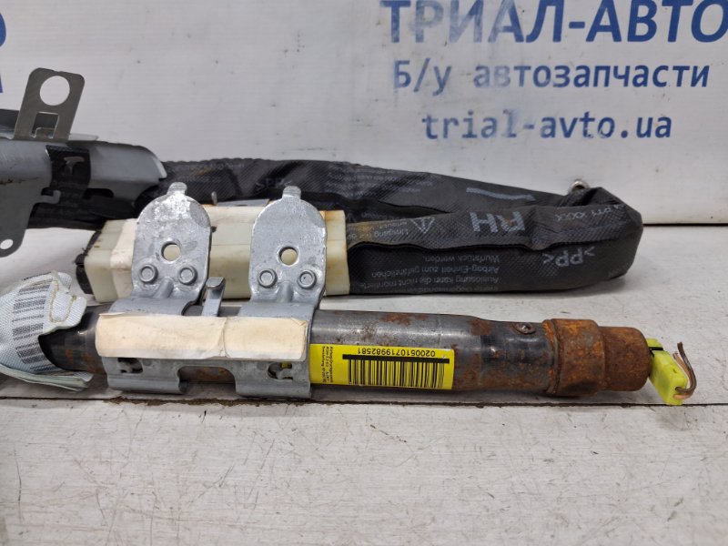 Airbag потолка(шторка) правый Navara 2004-2015 D40 2.5 Diesel YD25DDTI Airbag потолка(шторка) правый Navara 2004-2015 D40 2.5 Diesel YD25DDTI