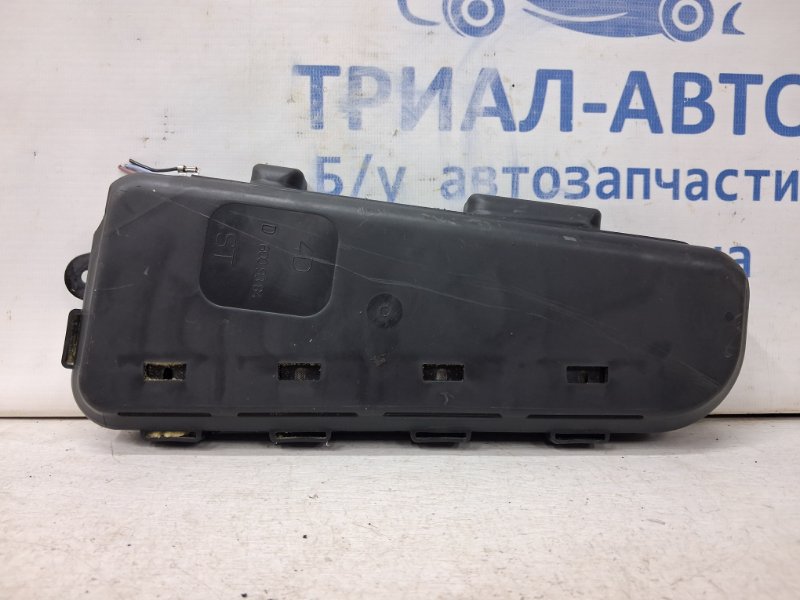 Запчасть подушка безопасности в кресло правая Nissan Qashqai 2006-2013 J10 2.0 Бензин MR20DE 985H0JD00A Б/У Подушка безопасности в кресло правая Nissan Qashqai 2006-2013 J10 2.0 Бензин MR20DE 985H0JD00A Б/У