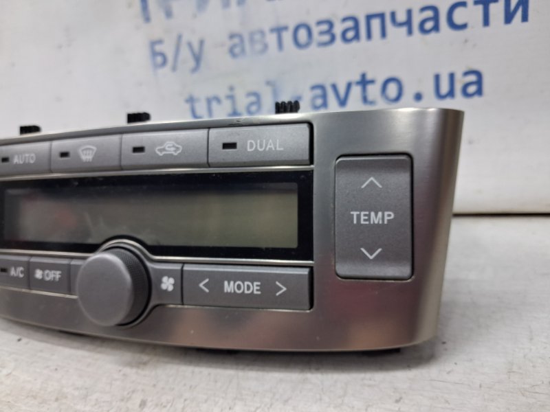 Блок управления климат-контролем Toyota Avensis T25 1.8 бензин 1ZZFE